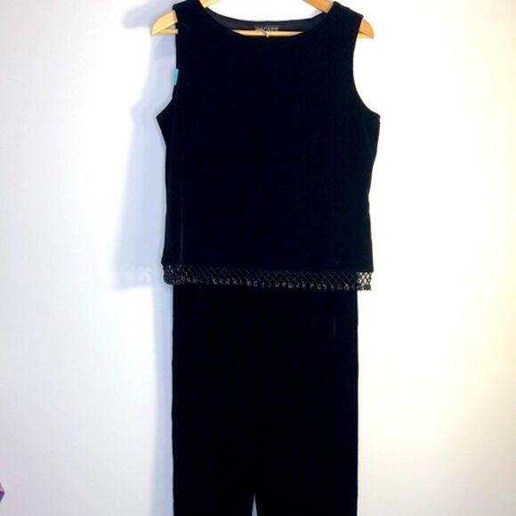 HP! XSCAPE Black Velvet Sleeveless Scoop Neck Top w Crochet Beaded Fringe (L) - Picture 7 of 8